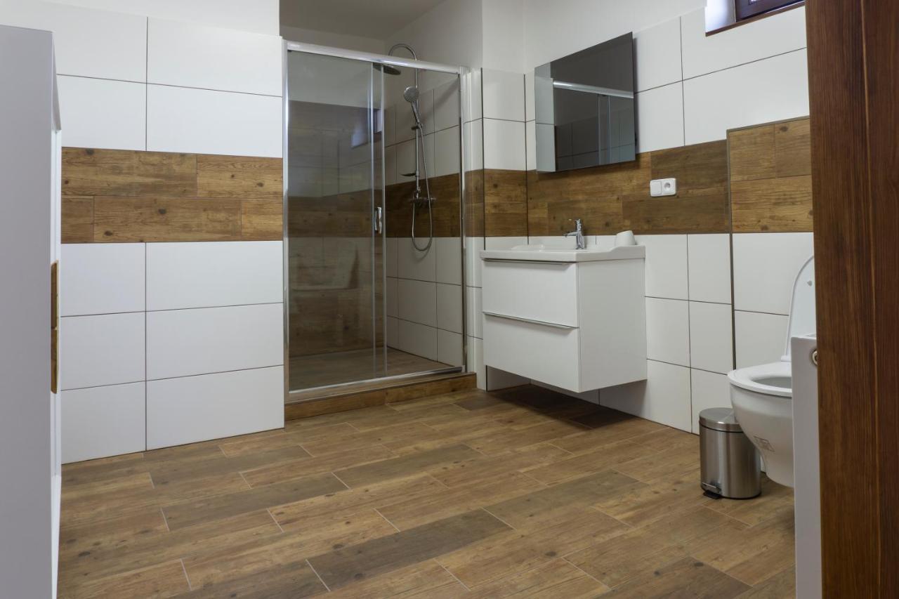 Penzion Ruze Benesov nad Ploucnici Ngoại thất bức ảnh