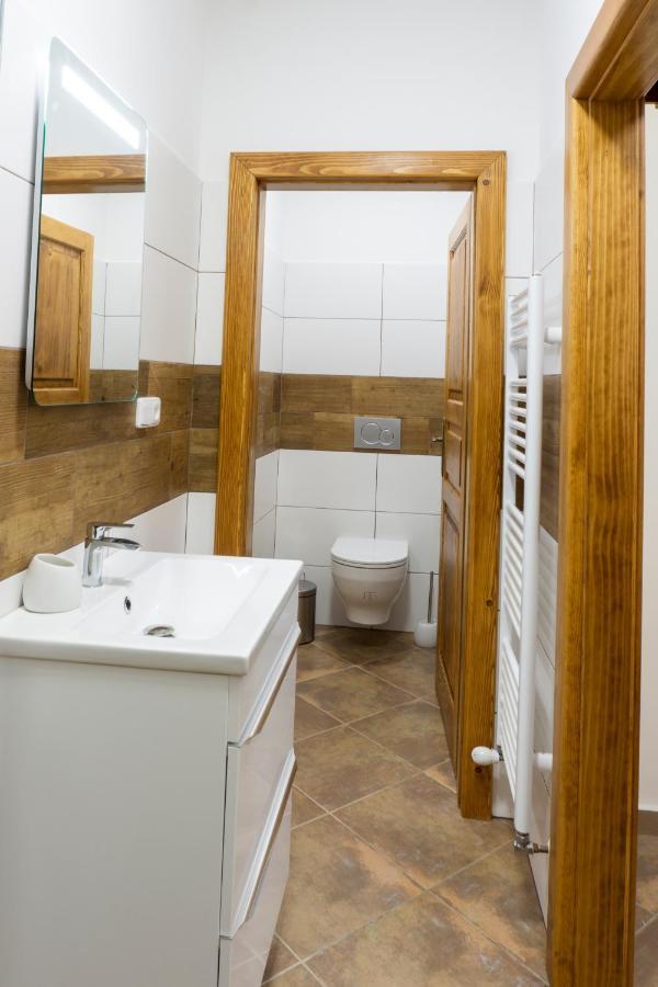 Penzion Ruze Benesov nad Ploucnici Ngoại thất bức ảnh