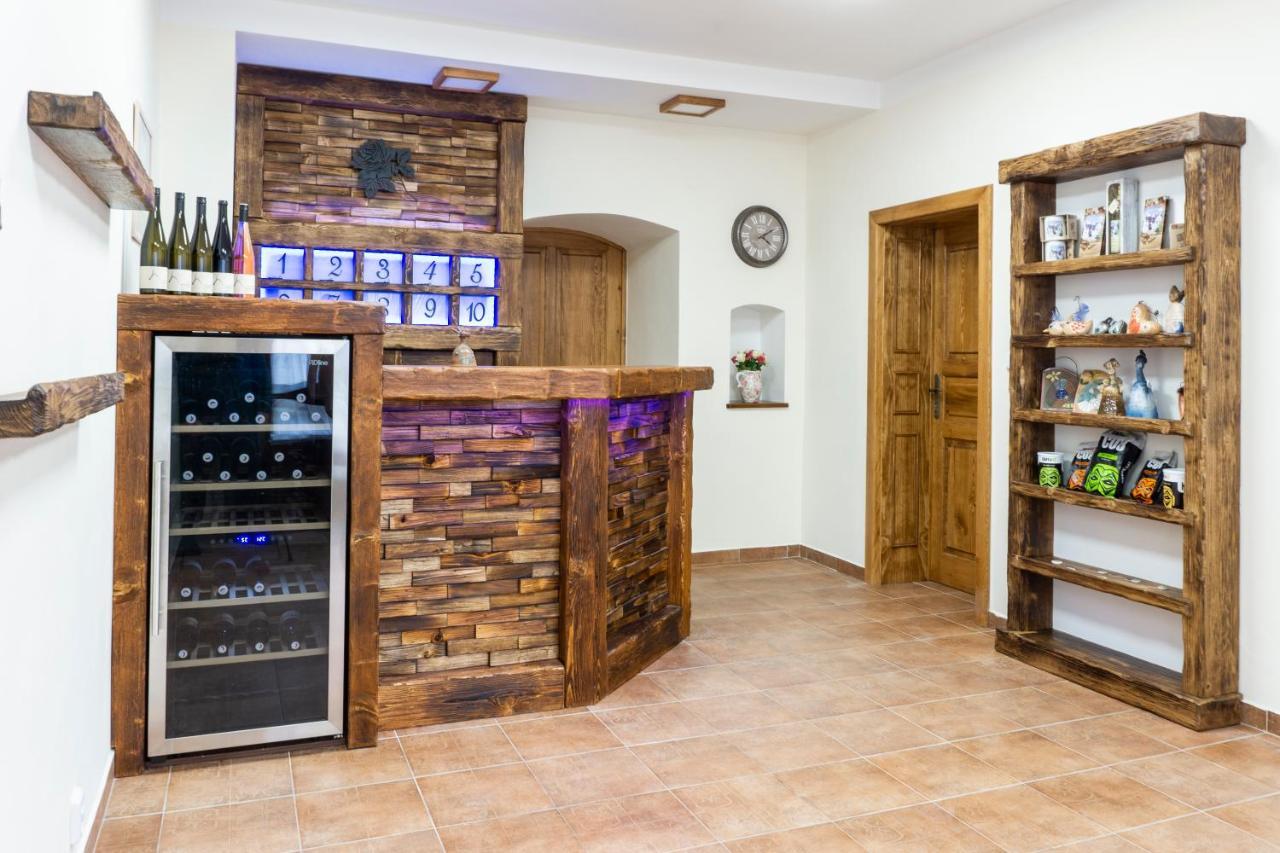 Penzion Ruze Benesov nad Ploucnici Ngoại thất bức ảnh